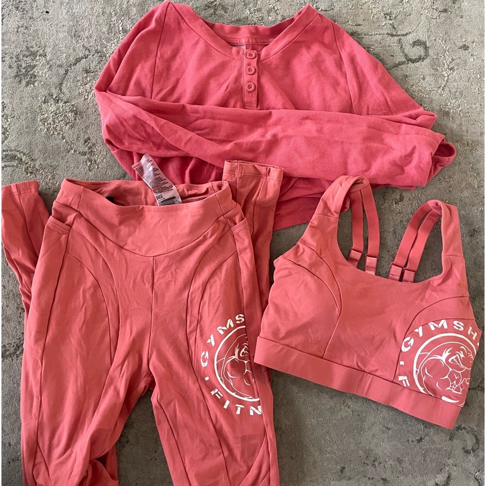 Gymshark 3pc workout outfit
